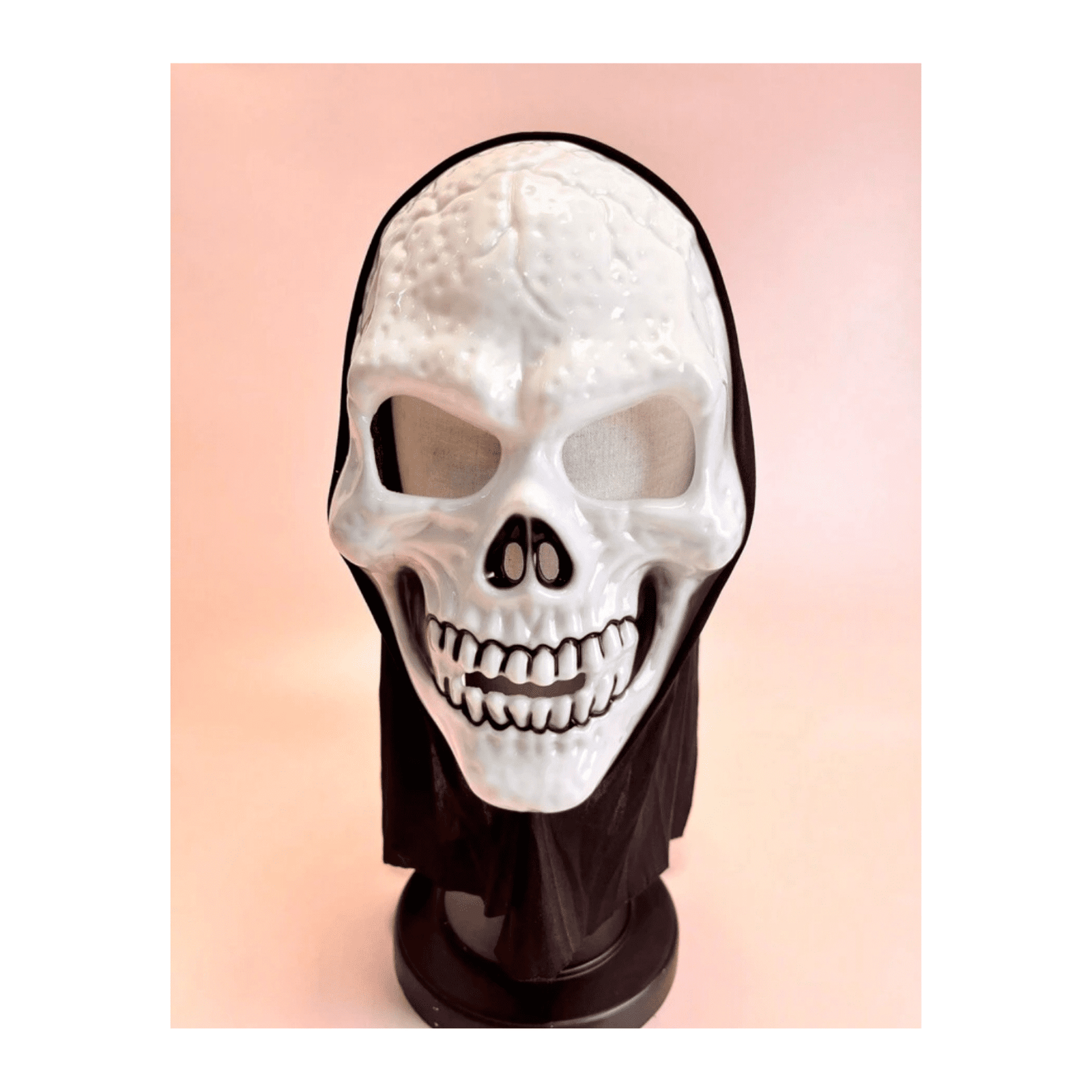 Pack 2 Mascaras Dracula y Calavera Blanca Halloween libre de BPA 2 Pack 2 Mascaras Dracula y Calavera Blanca Halloween libre de BPA - Imagen 2